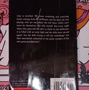 ASK ME NO QUESTION BOOK